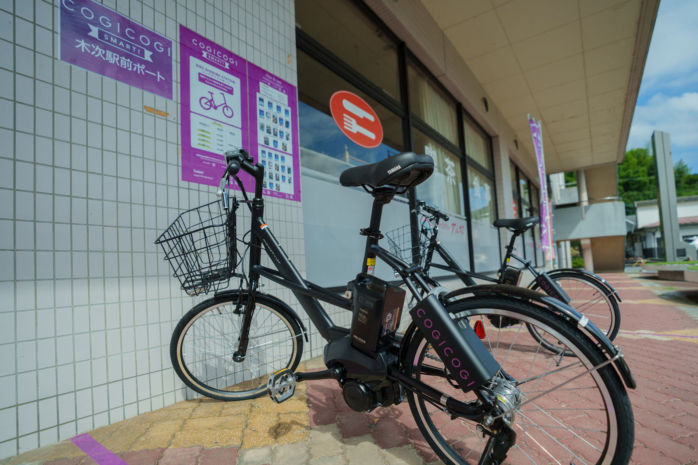 木次駅前のシェアサイクルポート